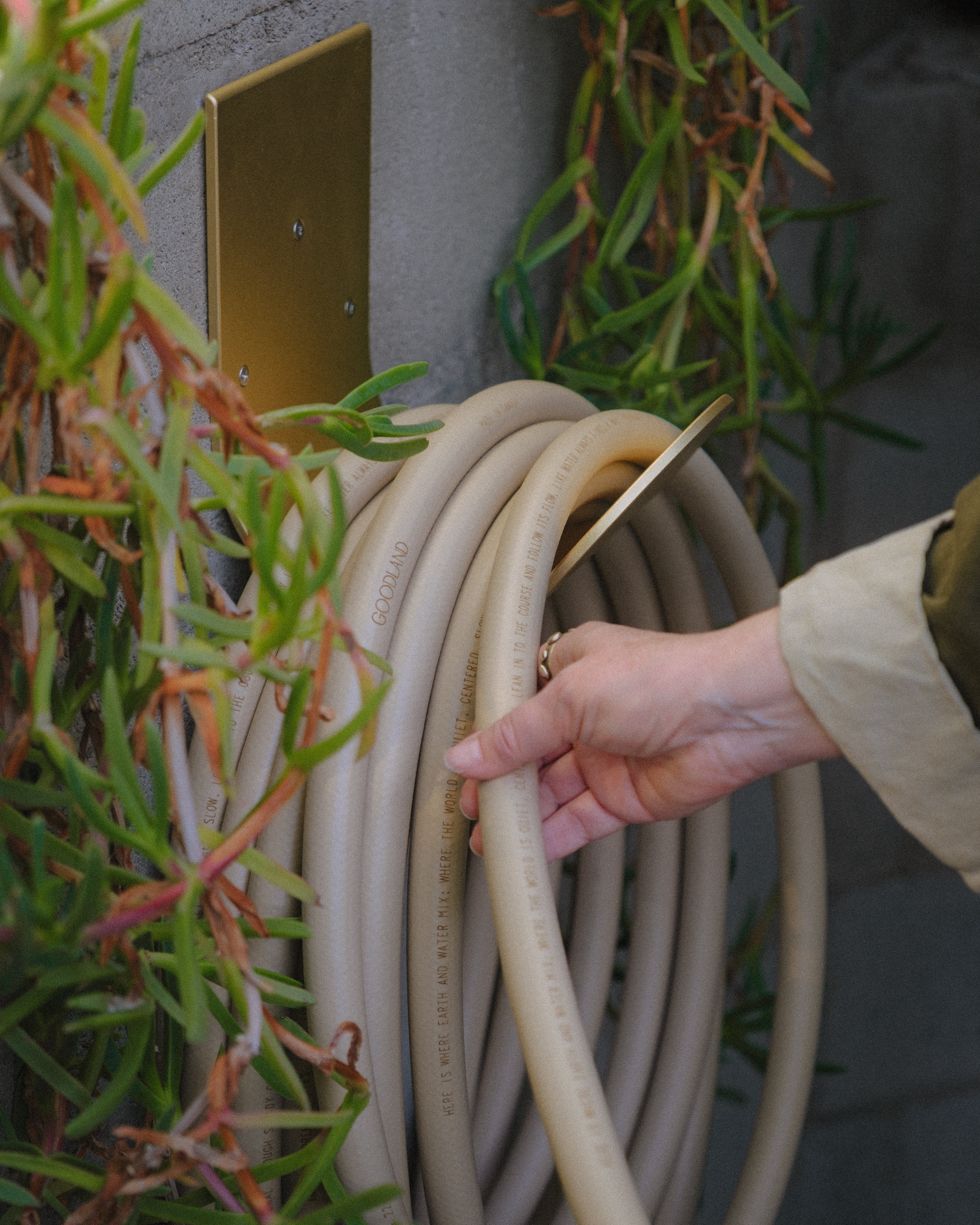 Wall Mounted Hose Hanger - Image 13