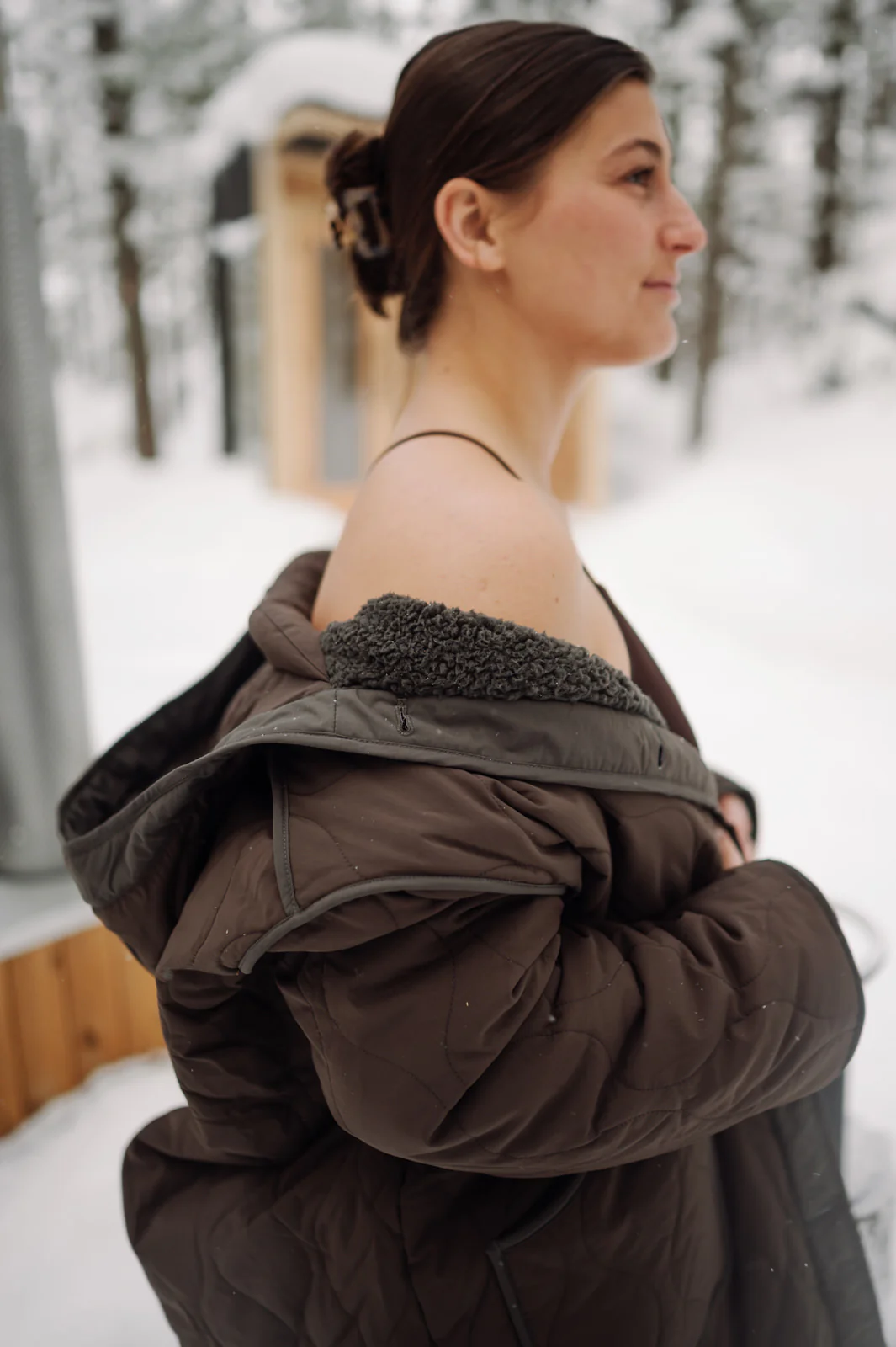 Quilted Outdoor Robe - Image 15