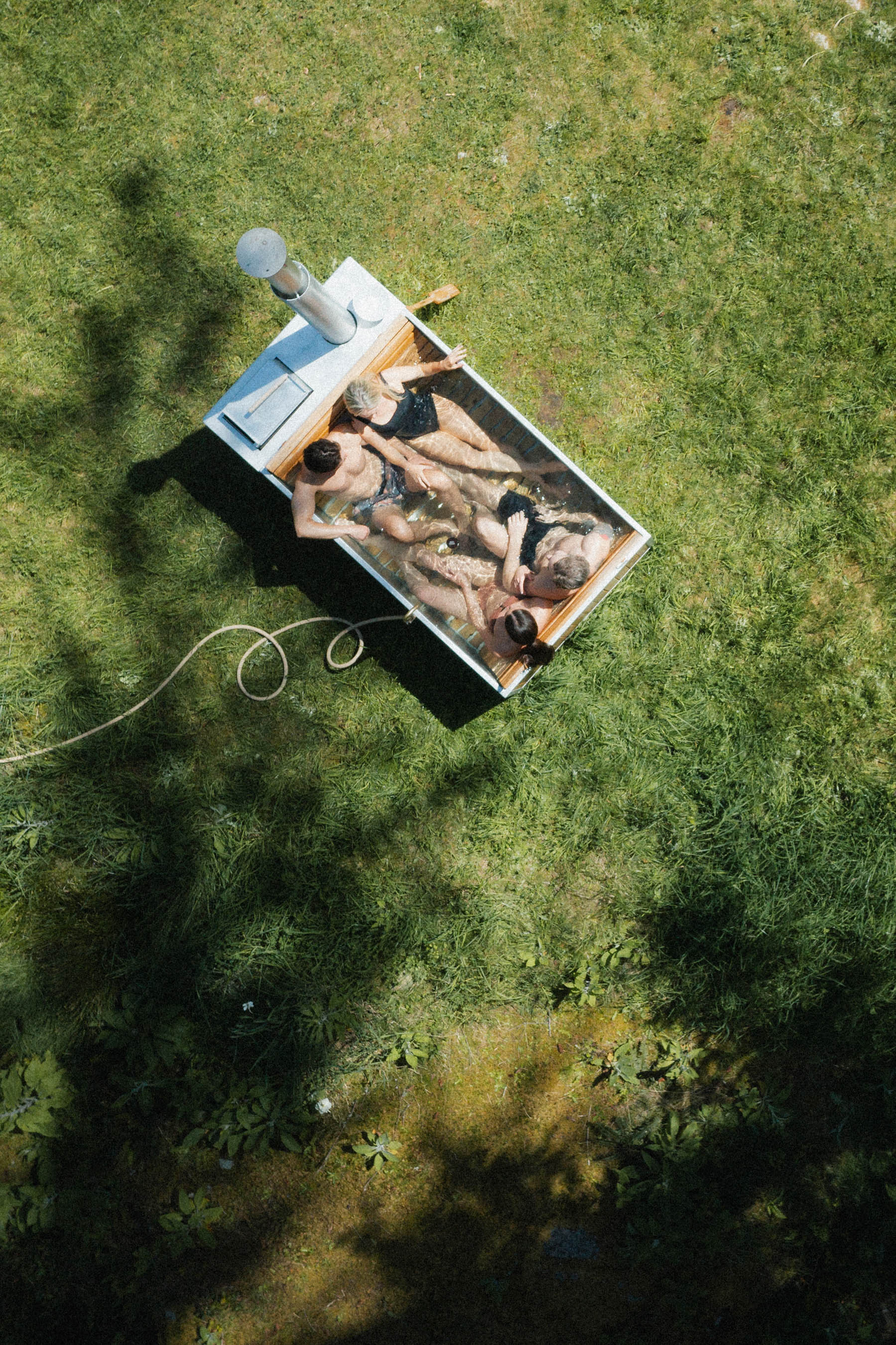 Group Wood Burning Hot Tub - Image 5